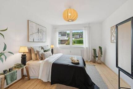 Bezugsfrei! 3-Zimmer-Wohnung mit Balkon - Bonn Duisdorf