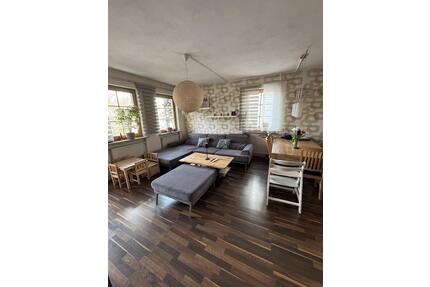 3-Zimmer-Wohnung - 660,00&nbsp;EUR Kaltmiete, ca.&nbsp; 96,00&nbsp;m&sup2; in Arzberg (PLZ: 95659)