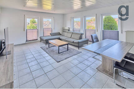RESERVIERT: Wohnen im Erdgeschoss mit Terrasse und Balkon - Attendorn Ennest