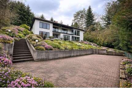 Grundstück zu verkaufen in Baden-Baden 1.450.000,00 € 1429 m²