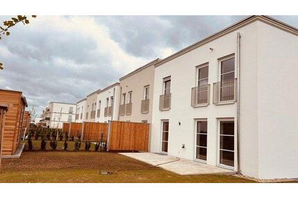 Exlusives Reihenmittelhaus in Neutraubling, beste Wohngegend