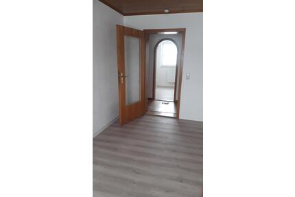 3 Raum Wohnung mit Garage und Garten - Rosenow