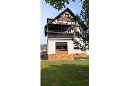 2 Familienhaus - 410.000,00&nbsp;EUR Kaufpreis, ca.&nbsp; 160,00&nbsp;m&sup2; in Neuwied (PLZ: 56566) Block