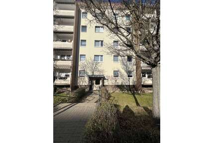 Wohnung zum Kaufen in Gera (Lusan) 93.450,00 € 89 m²