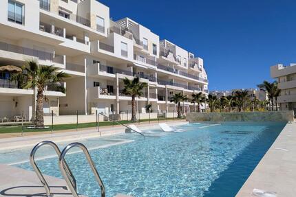 Neubauwohnung mit Pool, Padelcourt, Gym, Sauna & Jacuzzi in Guardamar del Segura - Paderborn Neuenbeken