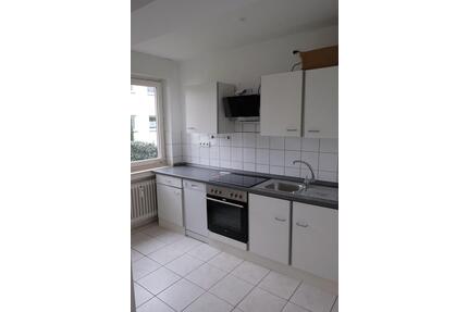 Sanierte 2-Zimmerwohnung im Plattenbau - Ballenstedt