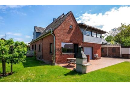 Freistehendes Einfamilienhaus - 365.000,00&nbsp;EUR Kaufpreis, ca.&nbsp; 208,00&nbsp;m&sup2; in Rees (PLZ: 46459)