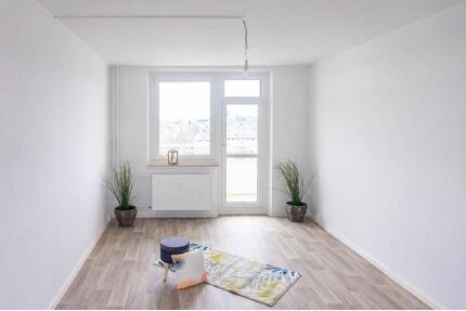 Balkon - Aufzug - Tageslichtbad - neu saniert - Chemnitz Adelsberg