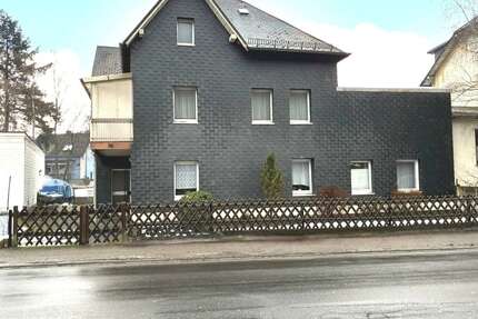 Haus zum Kaufen in Herdorf 120.000,00 € 120 m²