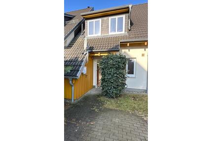 Provisionsfrei von privat: Gepflegte Immobilie (RMH) in Bentwisch