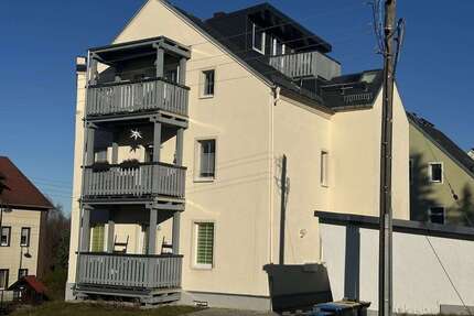 Wohnung zum Mieten in LugauErzgeb. 730,00 € 101 m² - Lugau/Erzgeb.