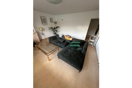 Helle, möblierte Wohnung mit 2 Balkonen (Süd- & Westseite) - Düsseldorf Stadtbezirk 9