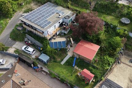 Freistehendes Einfamilienhaus mit großem Garten in 65388 - Schlangenbad