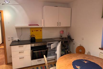 Möblierte 2- Zimmer-Wohnung (48qm) mit Wohnküche &Stellplatz- - Wasserburg am Inn