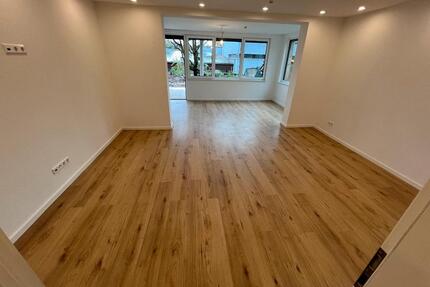 Moderne 3,5 Zimmer Einliegerwohnung mit Terrasse in Bartenbach - Göppingen