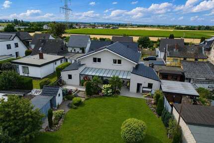 Haus zum Kaufen in Düren 829.000,00 € 244 m²