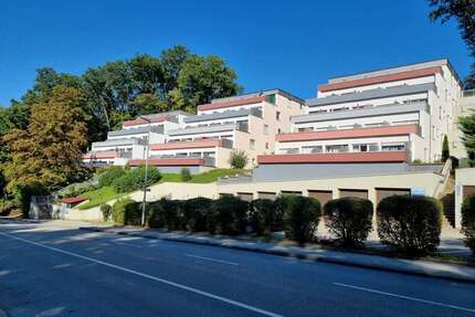 Wohnung zum Mieten in Passau 270,00 € 21.47 m²