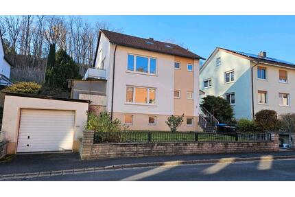 Renoviertes Freistehendes Einfamilienhaus in Dittelbrunn