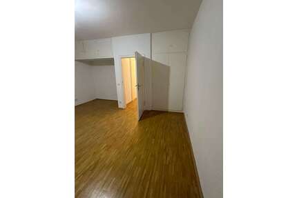 Wohnung zum Mieten in Essen 350,00 € 31.23 m²