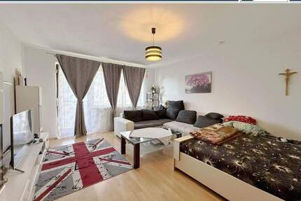 Der Preis ist heiß!!! Solide 2,5-Zimmer-Wohnung in Altdorf mit Außen-Stellplatz!!!