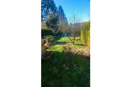 Gemütliche 3 Zimmer Wohnung im Erdgeschoss mit großem Garten - Remscheid