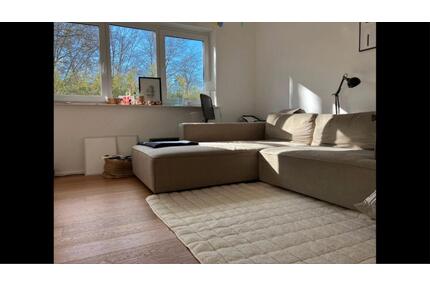 Zentrumsnahe 3-Zimmer-Wohnung mit EBK + großem Balkon in Toplage - Bad Neustadt an der Saale