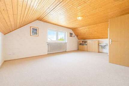 Haus zum Kaufen in Burgthann 699.000,00 € 351 m²