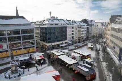 Wohnung zum Mieten in Bonn 2.993,00 € 83 m²