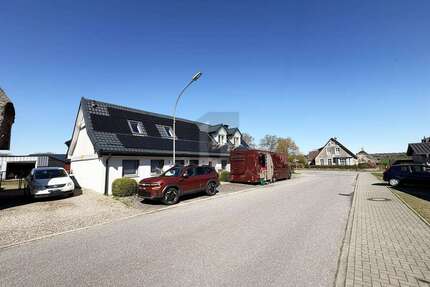 Haus zum Kaufen in Immenstedt 399.000,00 € 278 m²