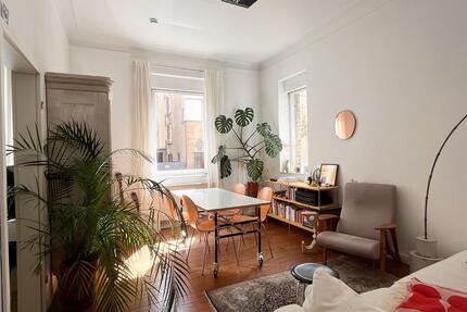 Schöne 2-Zimmer-Altbauwohnung im Lehenviertel (Zwischenmiete) - Stuttgart