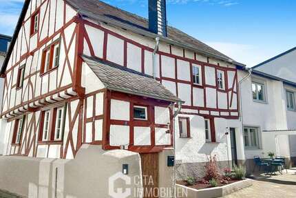 Haus zum Kaufen in Boppard 495.000,00 € 195 m²