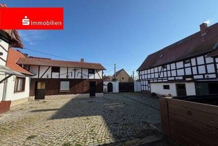 Freistehendes Einfamilienhaus mit Pferdestallung auf großzügigem Grundstück in Kühnhausen - Erfurt
