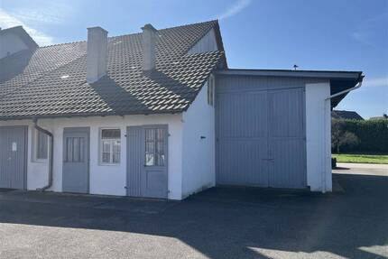 Rückzugsort im Grünen: Resthof mit Charakter und Perspektive - Bühl Oberweier