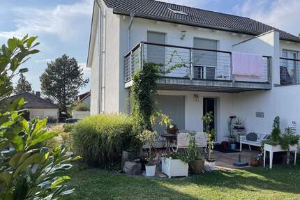 Reihenhaus ab 499 000,00 EU - 499.000,00&nbsp;EUR Kaufpreis, ca.&nbsp; 160,00&nbsp;m&sup2;&nbsp;Wohnfl&auml;che in Gründau Rothenbergen (PLZ: 63584)