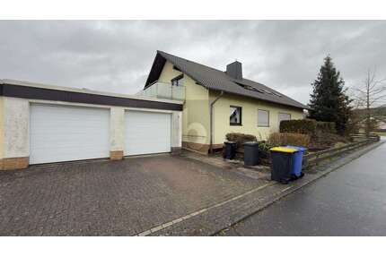 Haus zum Kaufen in Gudensberg 450.000,00 € 260 m²