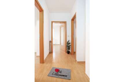 Wohnung zum Mieten in Schönebeck 324,50 € 59 m²