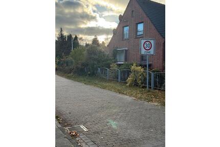 Zweifamilienhaus mit Baugrundstück in Sahlenburg - Cuxhaven Duhnen