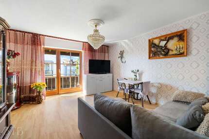 Wohnung zum Kaufen in Traunreut 142.000,00 € 59 m²