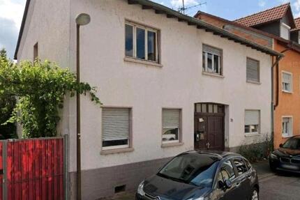 Sanierungsbedürftiges Wohnhaus im Herzen von Hockenheim