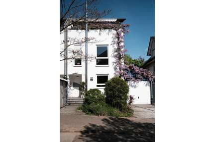 Haus zum Kaufen in Wiesloch 490.000,00 € 168 m²