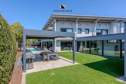 Haus zum Kaufen in Ammerbuch 2.800.000,00 € 380 m²