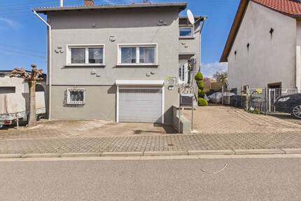 Ankommen und wohlfühlen - 285.000,00&nbsp;EUR Kaufpreis, ca.&nbsp; 114,20&nbsp;m&sup2;&nbsp;Wohnfl&auml;che in Riegelsberg / Hixberg-Pflugscheid (PLZ: 66292)