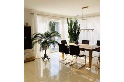 Haus zum Kaufen in Barbing 859.000,00 € 151 m²