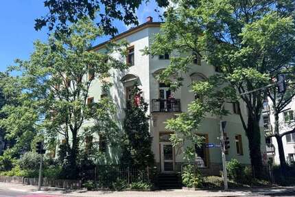 Haus zum Kaufen in Dresden 1.099.000,00 € 469.78 m²