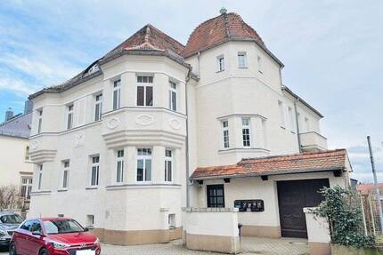 familiengerechte Altbauwohnung - 636,00&nbsp;EUR Kaltmiete, ca.&nbsp; 100,80&nbsp;m&sup2;&nbsp;Wohnfl&auml;che in Leisnig (PLZ: 04703)