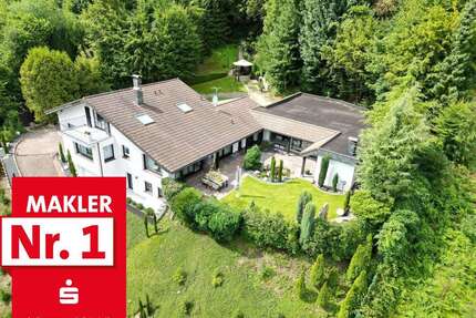 Haus zum Kaufen in Leichlingen 1.390.000,00 € 300 m²