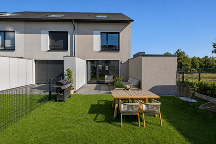Haus zum Mieten in Brackstedt 1.667,00 € 145 m²