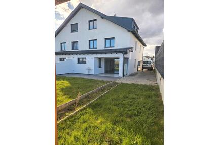 Moderne Doppelhaushälfte im Lindik Walldürn