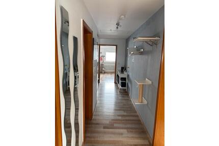 Dachgeschosswohnung mit Stellplatz - Hemsbach