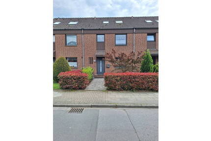 Familientraum in ruhiger Lage - 429.000,00&nbsp;EUR Kaufpreis, ca.&nbsp; 136,00&nbsp;m&sup2;&nbsp;Wohnfl&auml;che in Gladbeck (PLZ: 45968) Butendorf